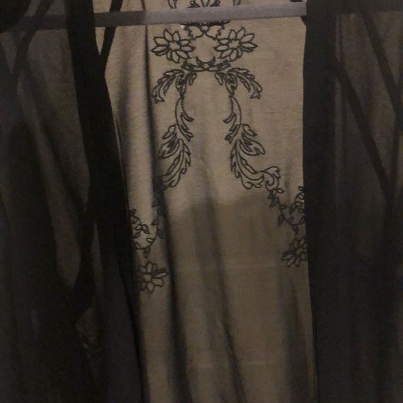 Black Maude sheer shrug. Condition 10/10. - Picture 2 of 4